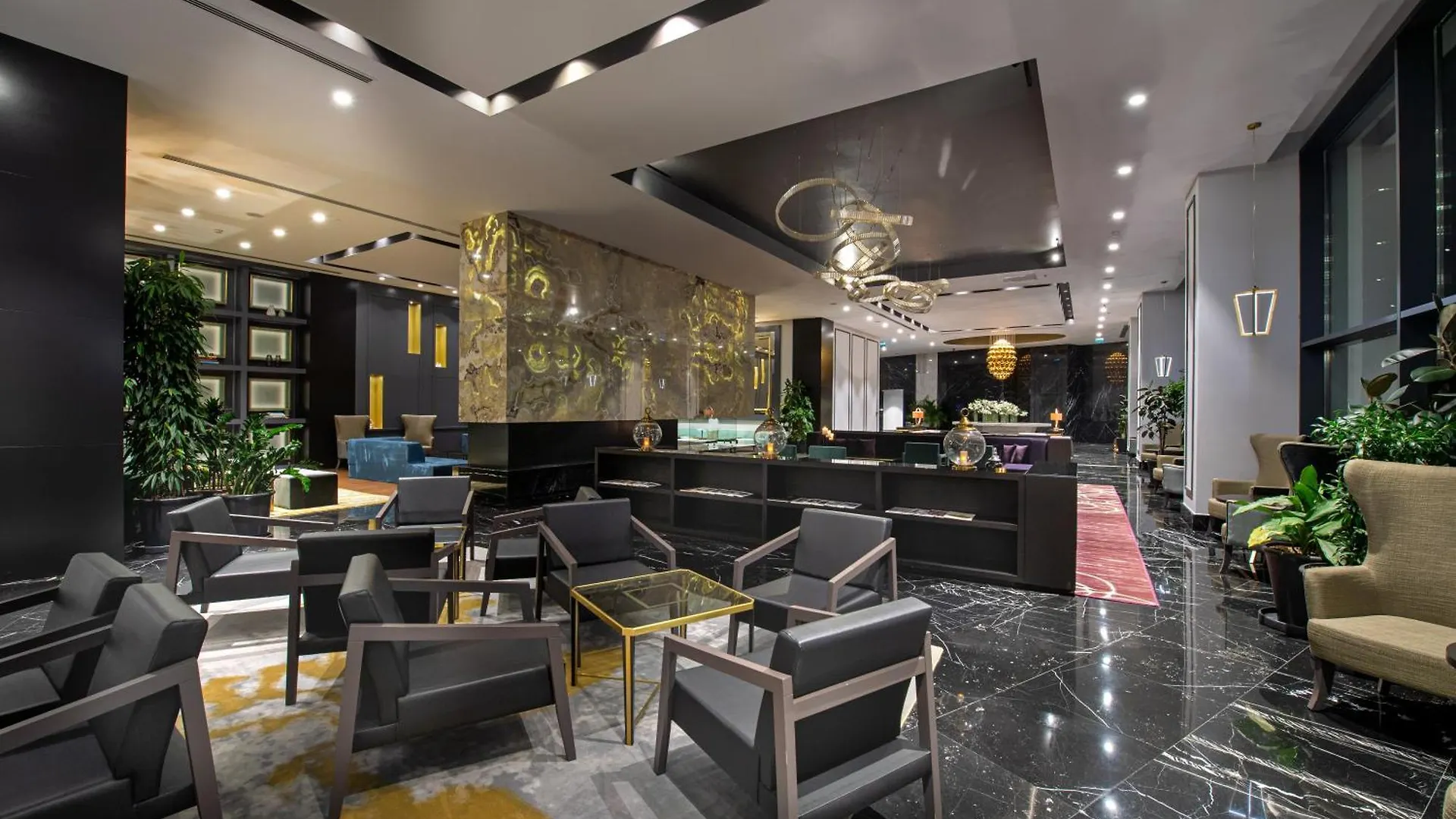 酒店 华美达广场酒店及spa中心特拉布宗
