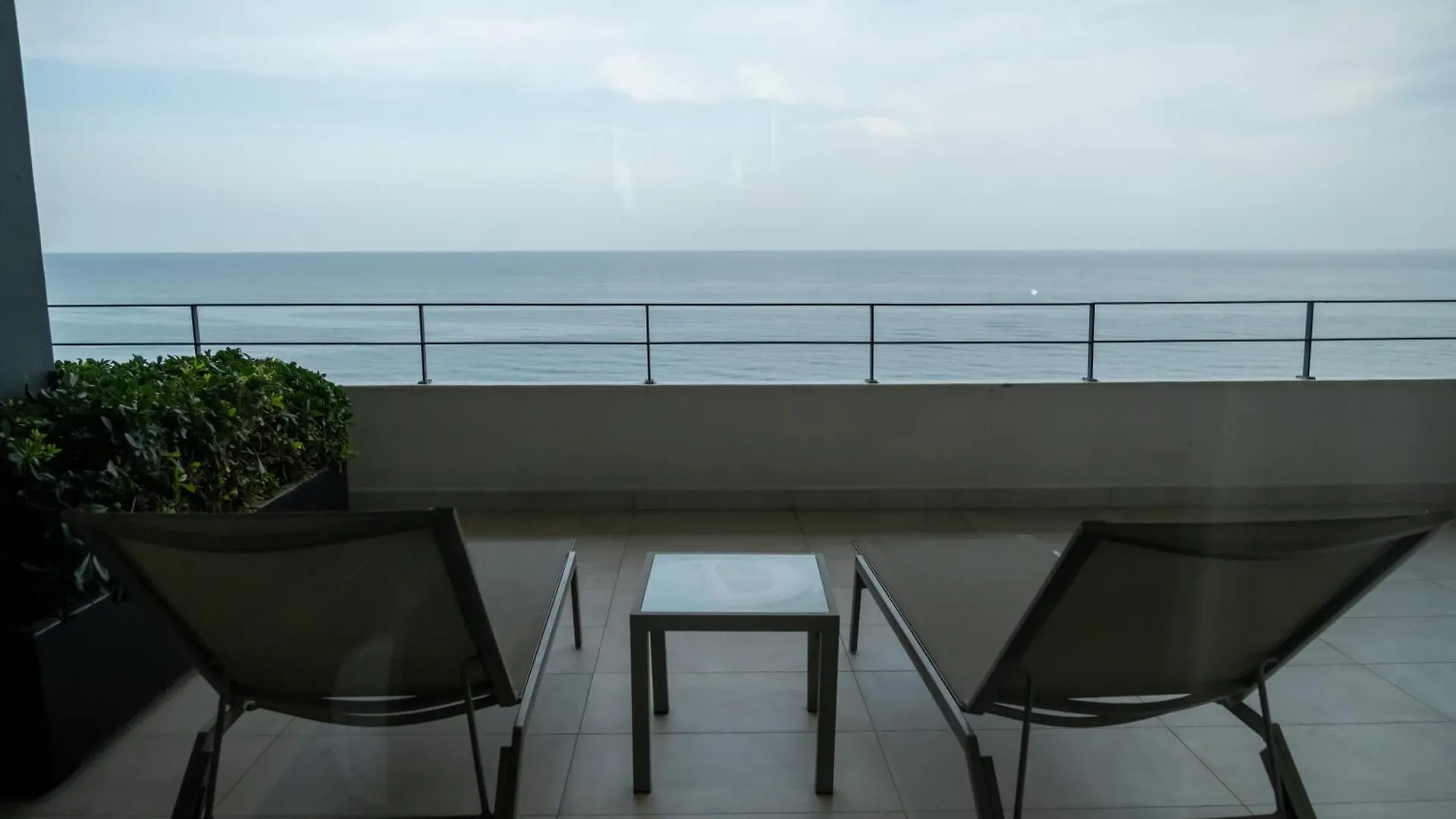 Ramada Plaza Hotel & Spa ترابزون
