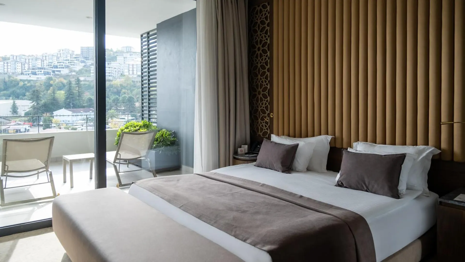 Ramada Plaza Hotel & Spa ترابزون
