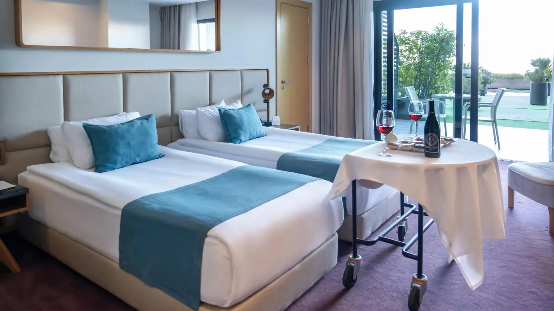 Ramada Plaza Hotel & Spa ترابزون